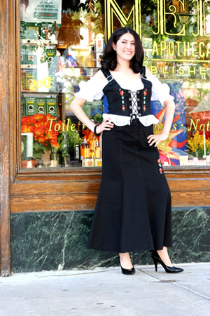 Trachen vest, with blouse and skirt